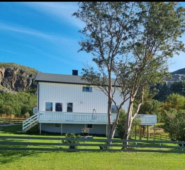 Grotfjord Villa Tromsø Dış mekan fotoğraf